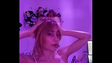 Liby ao som de uma música