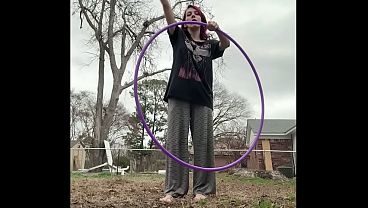 Beginner Hoop Tricks with a Hobby Hooper
