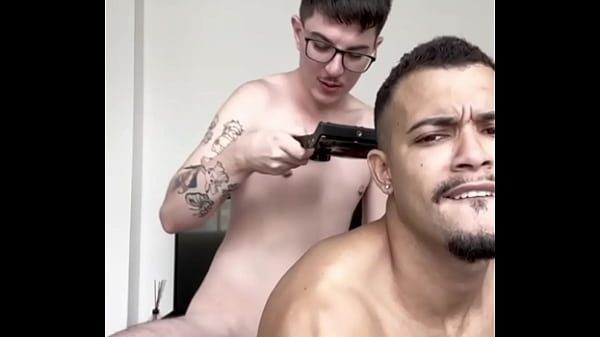 METENDO SEM DÓ ATÉ O MACHO GOSTOSO GOZAR.