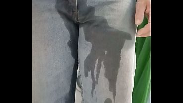 Piss my pants