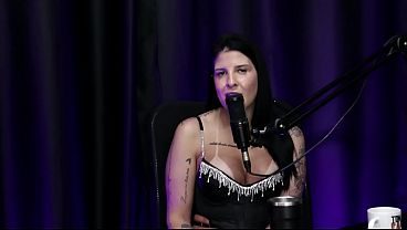 LETÍCIA BRAGA NO MOAI TV - COMPLETO