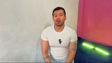 El Papá de mi mejor amigo universitario me rellena el culo con su enorme verga gruesa y larga! Relato sexual