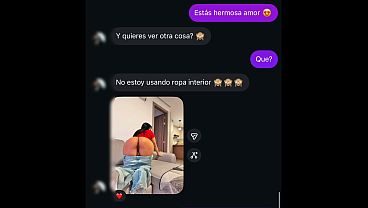 Mi novia estaba muy cachonda en chat y nos grabamos follando duro frente al espejo