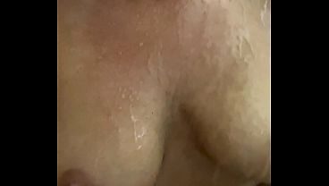 Shower titty
