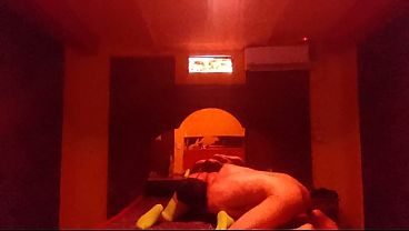 Le chupo la cola y vagina en motel