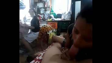 Tengo sexo con mis dos compañeras de trabajo, que buen trio.final del video en sheer.com