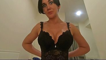 Do you think I have fake boobs?! I easily persuade a naive stepmom to creampie