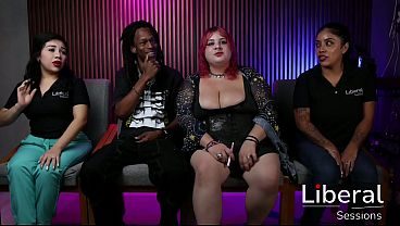 GORDA DISFRUTA PENE NEGRO