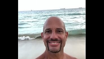 BEACH DAY BRO