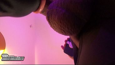 YELLOWBONE BADDIE SNEAKS IN TO TWERK AND SUCK BLACK DICK