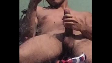 Aburrido en la habitacion