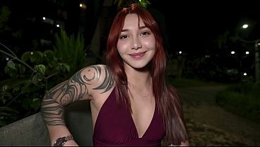 She Doesn’t Like To Talk On First Dates