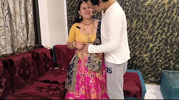 Beautiful puja bhabhi fuck by indian hunter sucking big rocket
