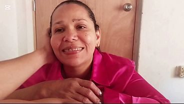 I ask my stepmother to let me fuck her while her stepdaughter is away