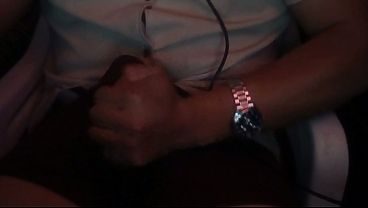 Me Masturbo por Encima del Boxer con Música Sensual y Casi Me Descubren final inesperado