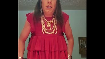 Busty Sissy Cumming