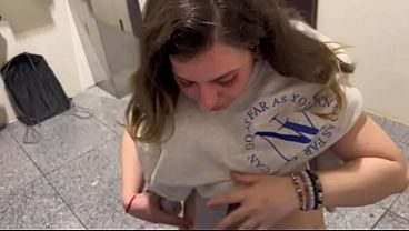 sexo anal duro con jovencita rubia tetona