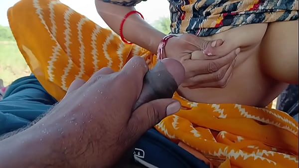 Naggi karke ghumaya bhabhi ko