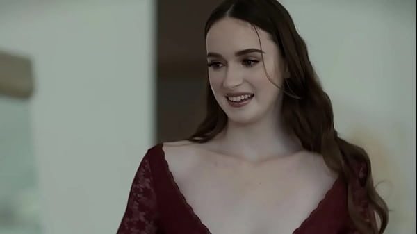 Horny Stepdaughter Cant Restrain Herself From Stepdad's Big Cock