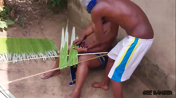 Village ameatur in the kitchen with two long dick