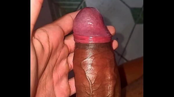 LOOK AT THAT HOT DICK