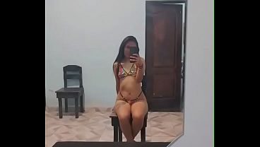 Me muestra su bikini