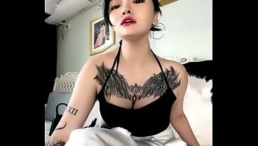 女同等多个文件
