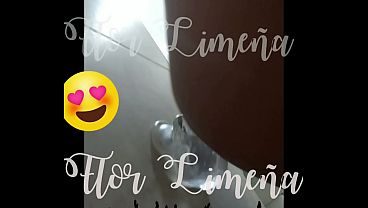 Usando mi juguete 2