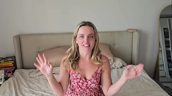 Natural Australian MILF Has Creamy Pussy Drilled