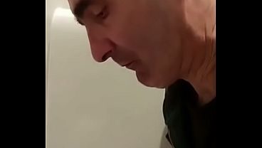 Pathetic loser faggot Oleg licks urinals.