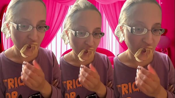 ASMR Bursting Bubblegum Bubbles listen in headphones