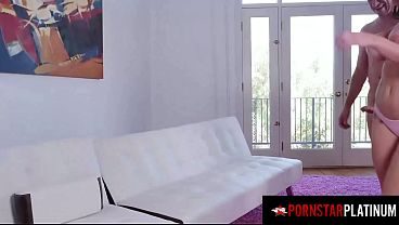 PORNSTARPLATINUM Brooke Beretta And Diamond Fox’s Shared Threesome Adventure