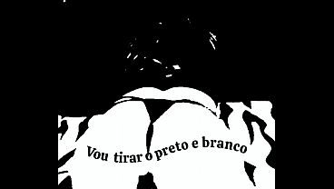 Sissy gemendo no pauzão