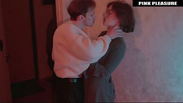 Cute Girl Invited a Guy Over After Their First Date to have a Hot Fuck