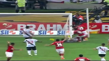 Flamengo fazendo o Vascu sentar na mandioca