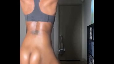 Fat Booty College Twerking