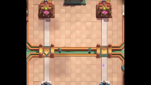 Humilhei esse cara no clash rolaye