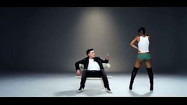 Shake- Jesse McCartney