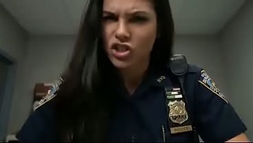 GODDESS LADY COP G I A N T E S S