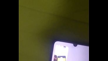 Me muestra su vagina