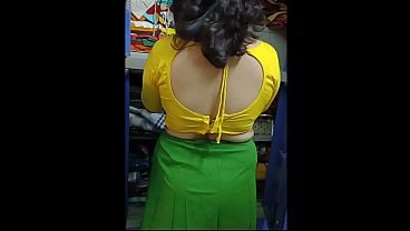 Desi Wife Enjoyed Hot Oil Massage by Lover