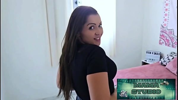 Mama Studio em Casado, escondido e viciado em sexo. No meio do trabalho resolveu comer a puta e registrar o momento - Grátis