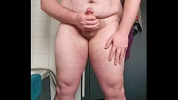 Horny Gay Cumshot