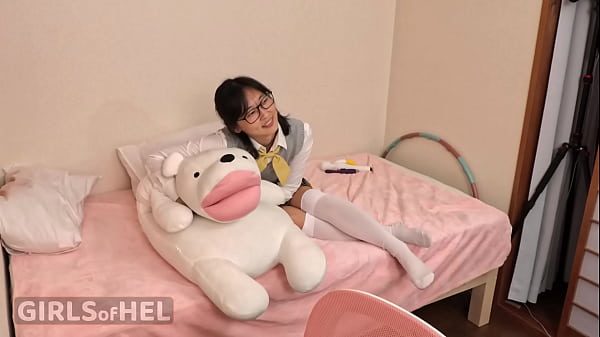 She doesn't mind me watching - Naughty stepdaughter plays with herself