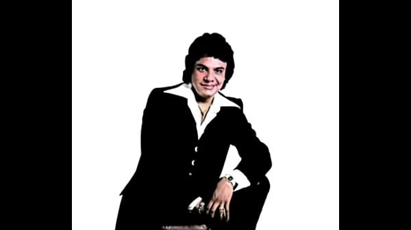 Almohada José José versión salsa