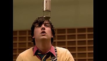Weezer - Hash Pipe