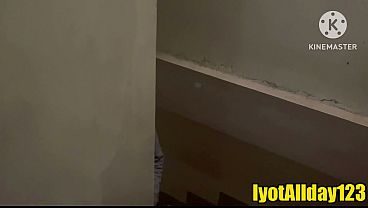 Horny pinay fuck by stranger.