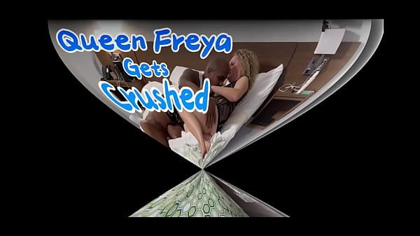 PAWG Queen Freya takes on hottie D Crush