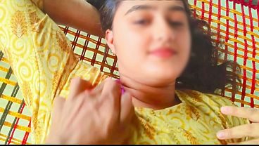 Apni Bahan ki dost ko ghar bulakar Chudai ki, super hot village girl ki ghar bulkar gatiya par chudai ki