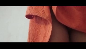 Peruana se pone cachonda en una videollamada